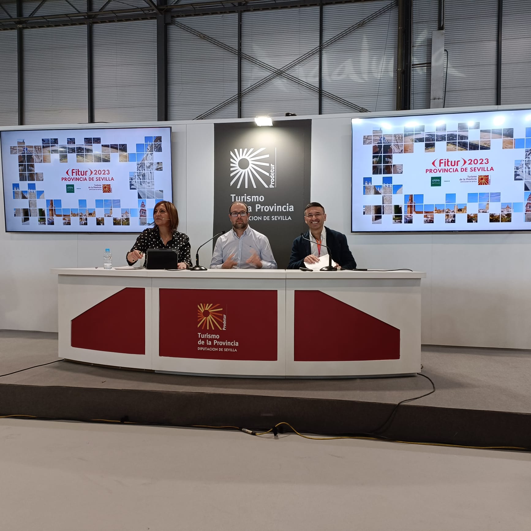 PRESENTACION BADOLATOSA FITUR