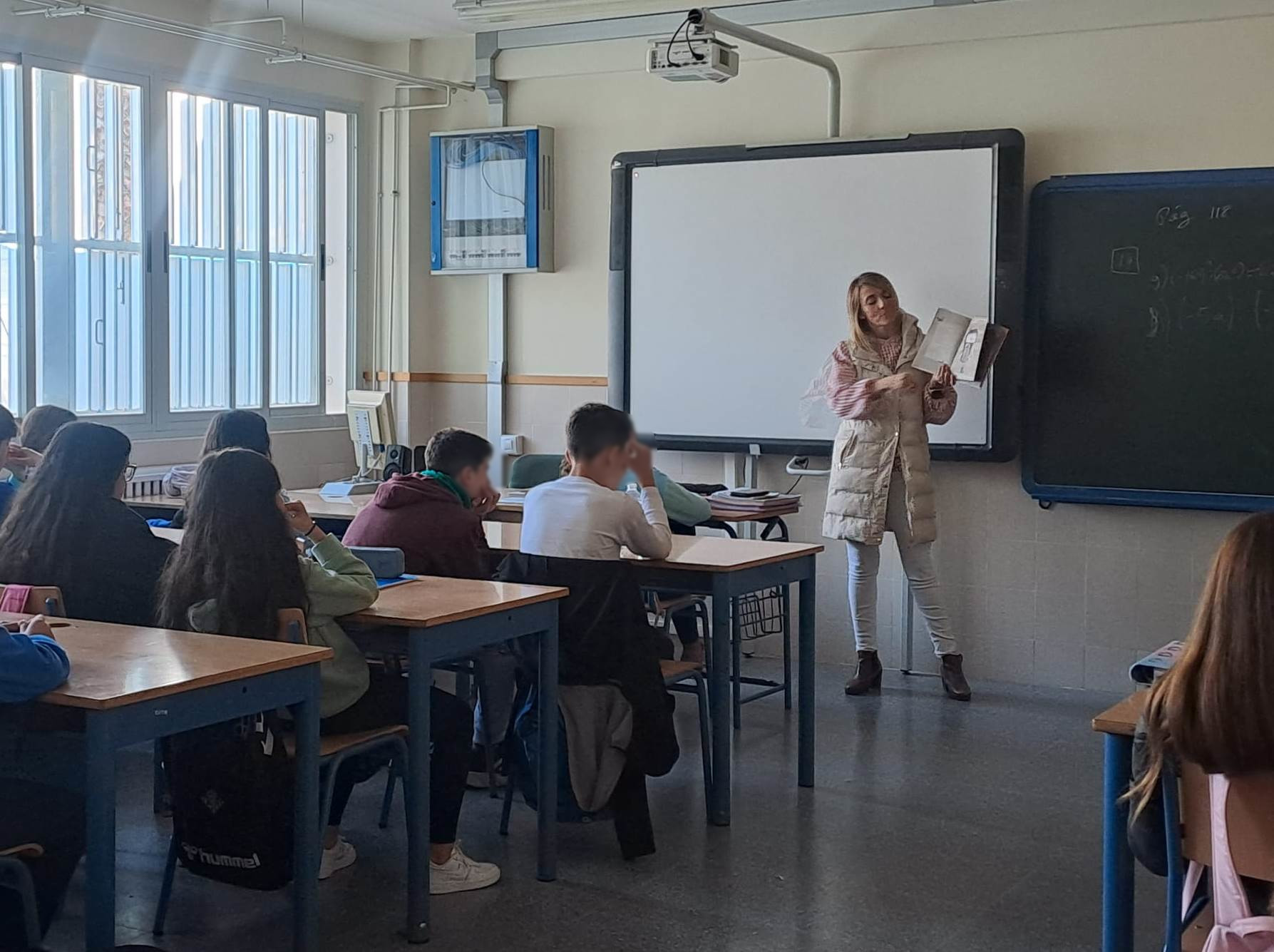 WhatsApp Image 2023-12-14 at 15.25.00 (1)