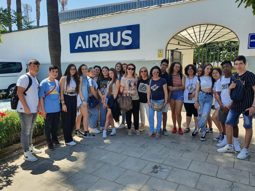 WhatsApp Image 2022-06-02 at 6.21.23 PM (1)