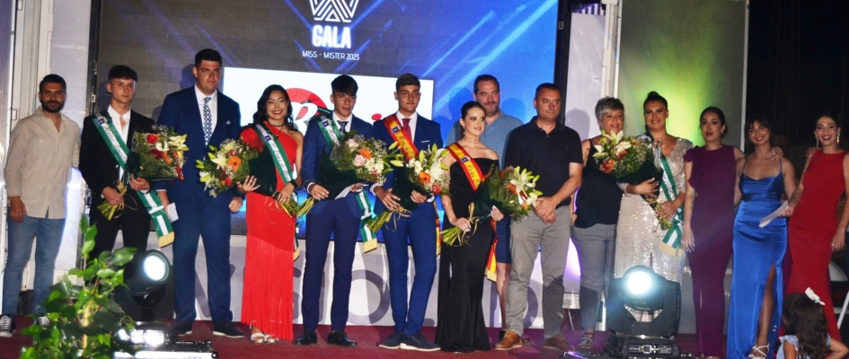 ganadores con equipo de gobierno