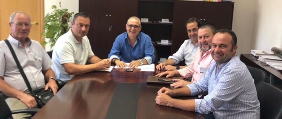 70371608_723427531452669_7265576195008233472_n