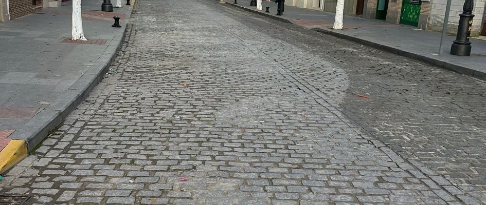 bd6298ff-9ae1-45f3-a1a2-143c2b0dcf55