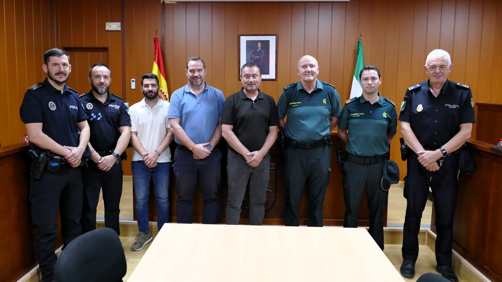 f8cecaa7-956b-4b83-8d77-31a30a2e2e95